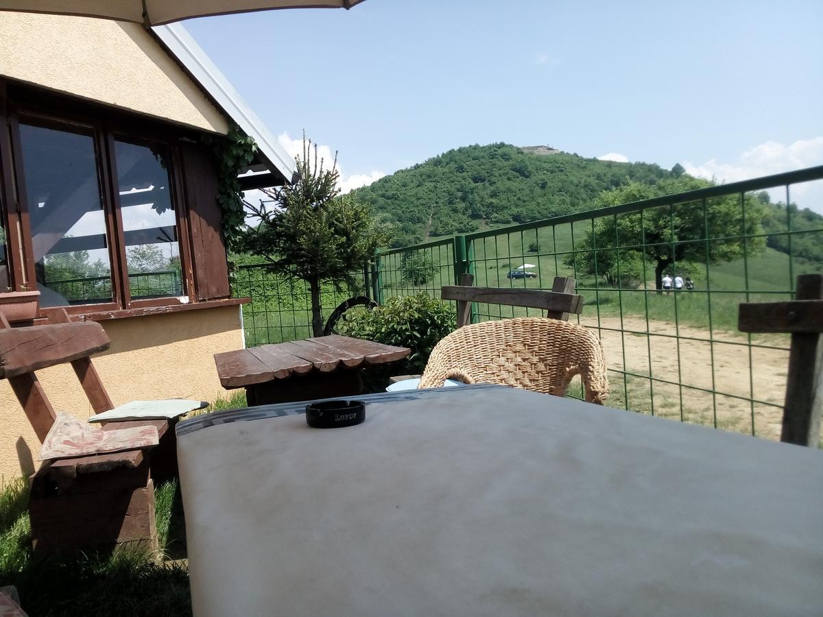 Bungalows Old Town Visoko Ngoại thất bức ảnh
